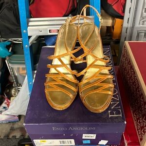 Pre-Owned: Women’s Eanoelle Wedge Shoes by Enzo Angiolini Size 8.5